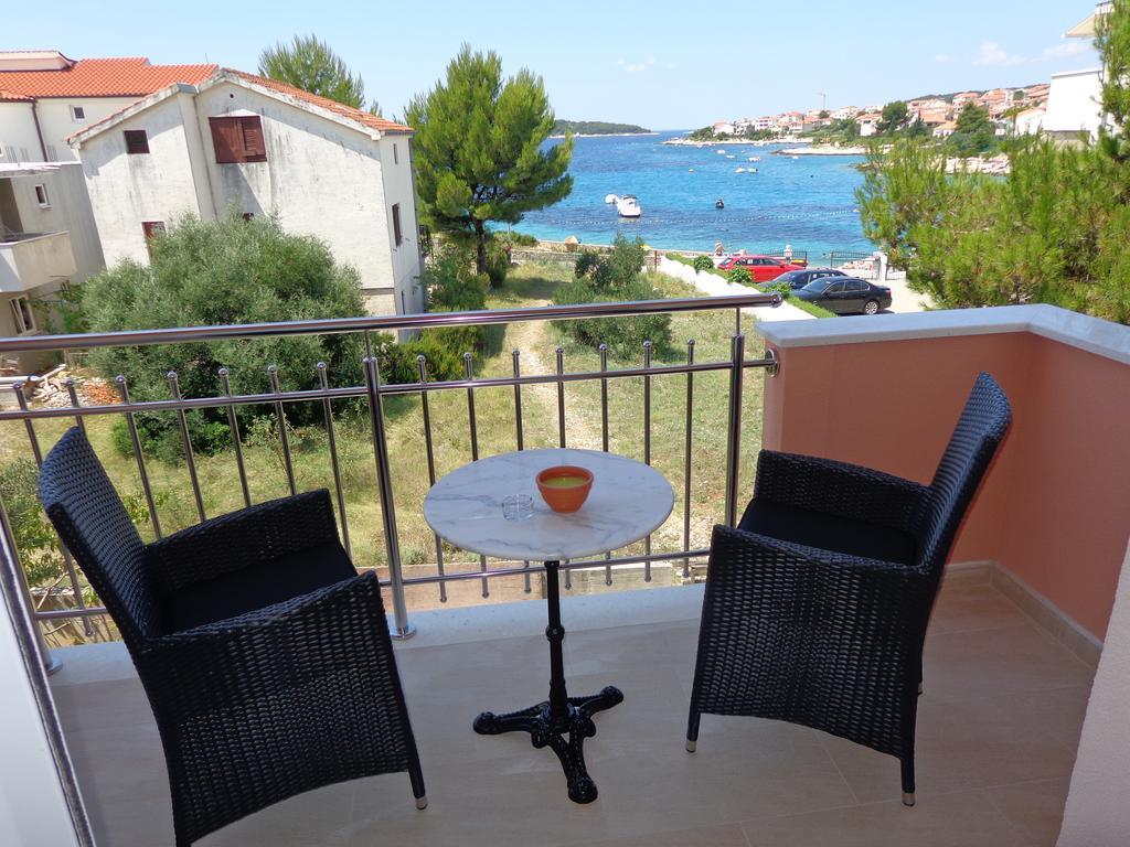 Villa Palas Apartments Rogoznica  Pokój zdjęcie