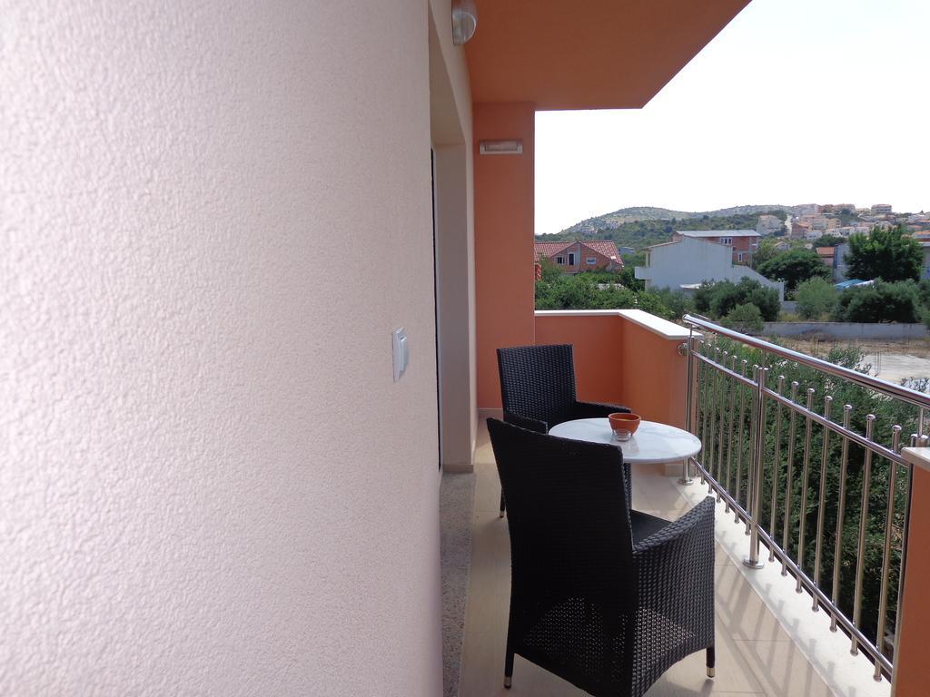 Villa Palas Apartments Rogoznica  Zewnętrze zdjęcie