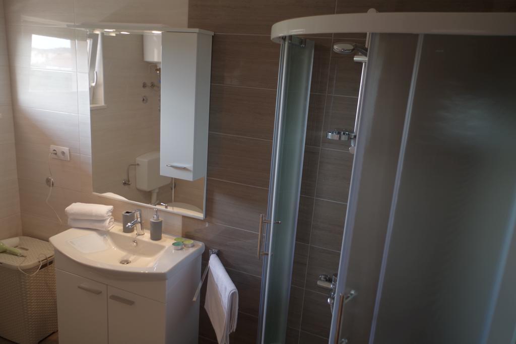 Villa Palas Apartments Rogoznica  Pokój zdjęcie