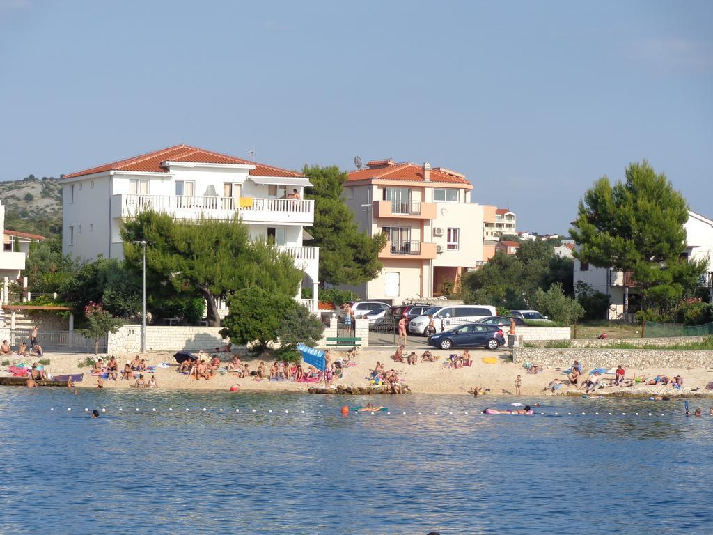 Villa Palas Apartments Rogoznica  Zewnętrze zdjęcie